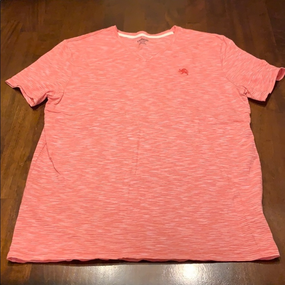 Express T-shirt